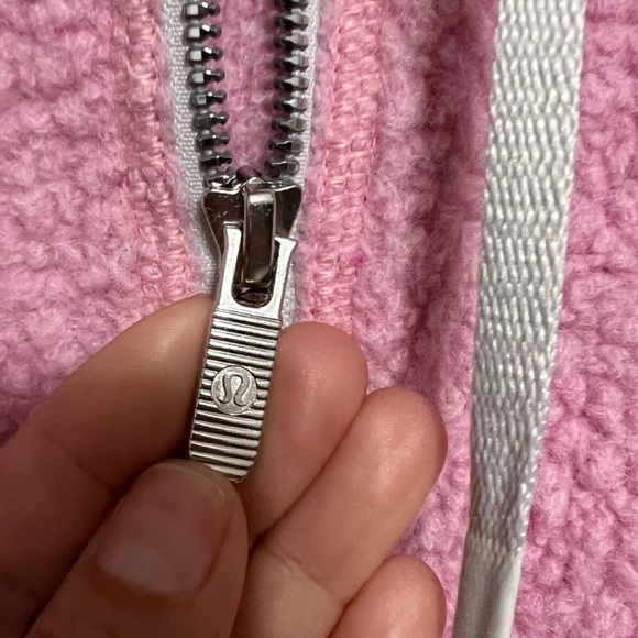 Cozy jacket 10 Lululemon pink - Picture 7 of 8